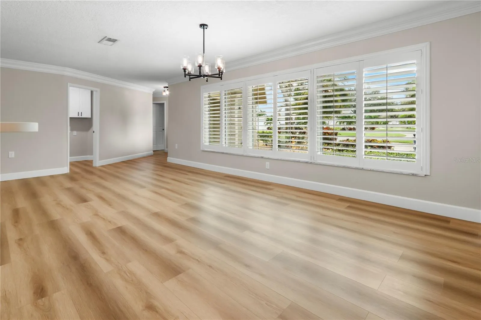 111 DRIFTWOOD LN