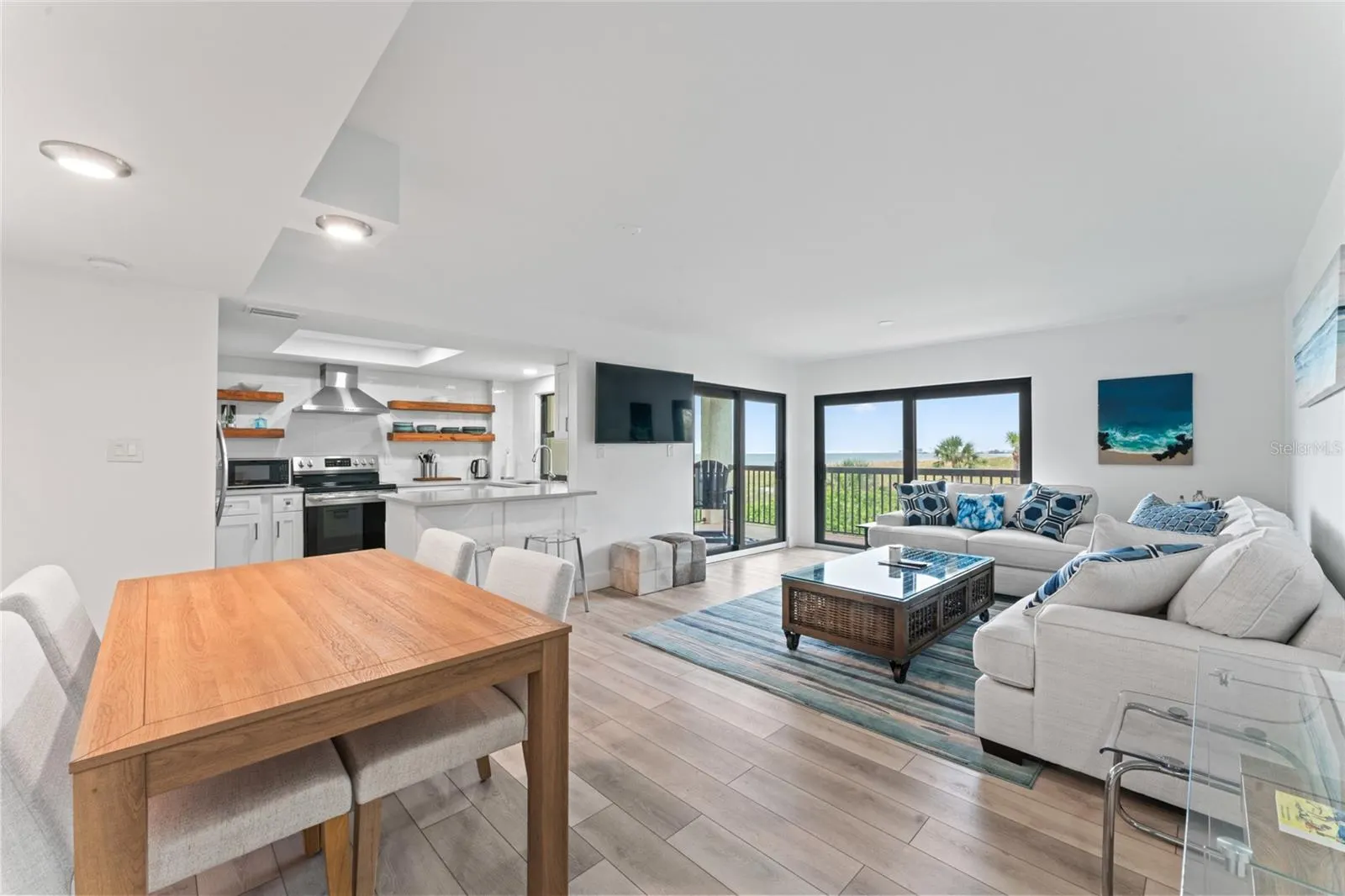 3200 GULF BLVD #103, #103