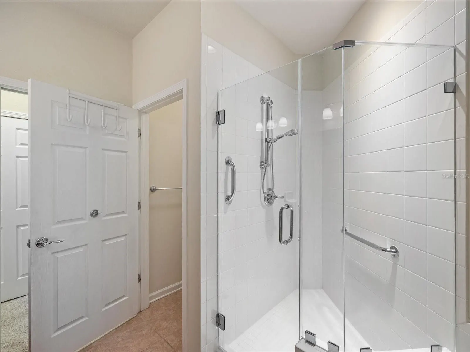 828 LANTERN WAY #828, #828