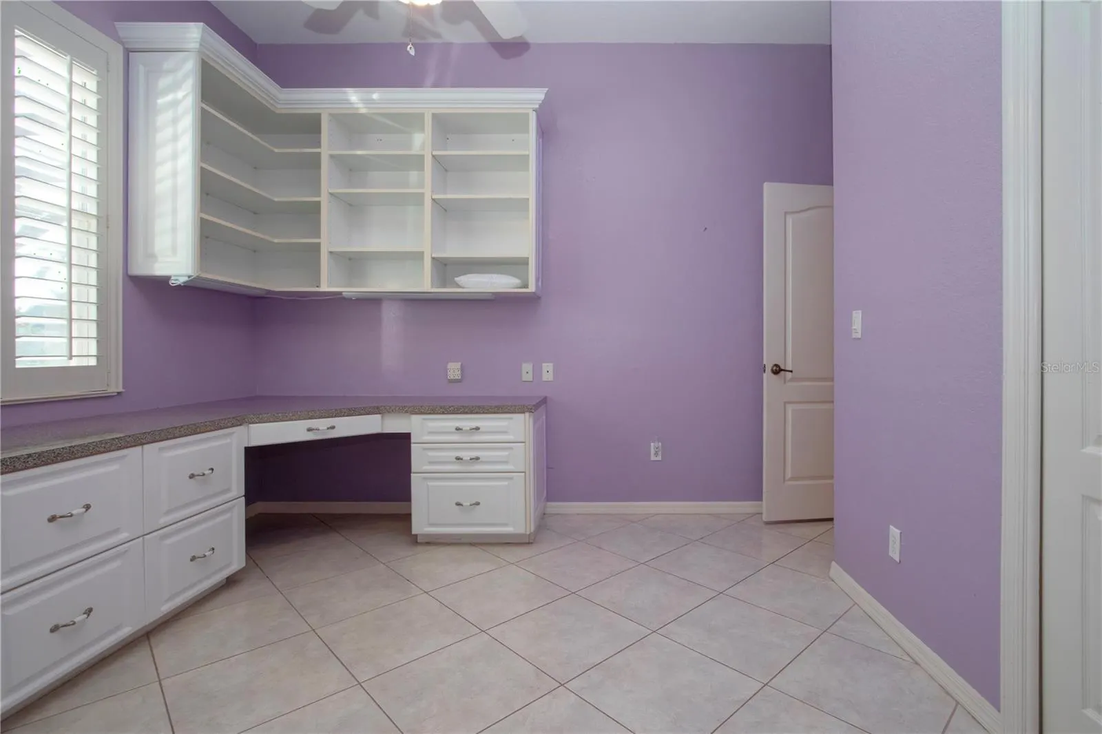 1115 SIGNATURE DR