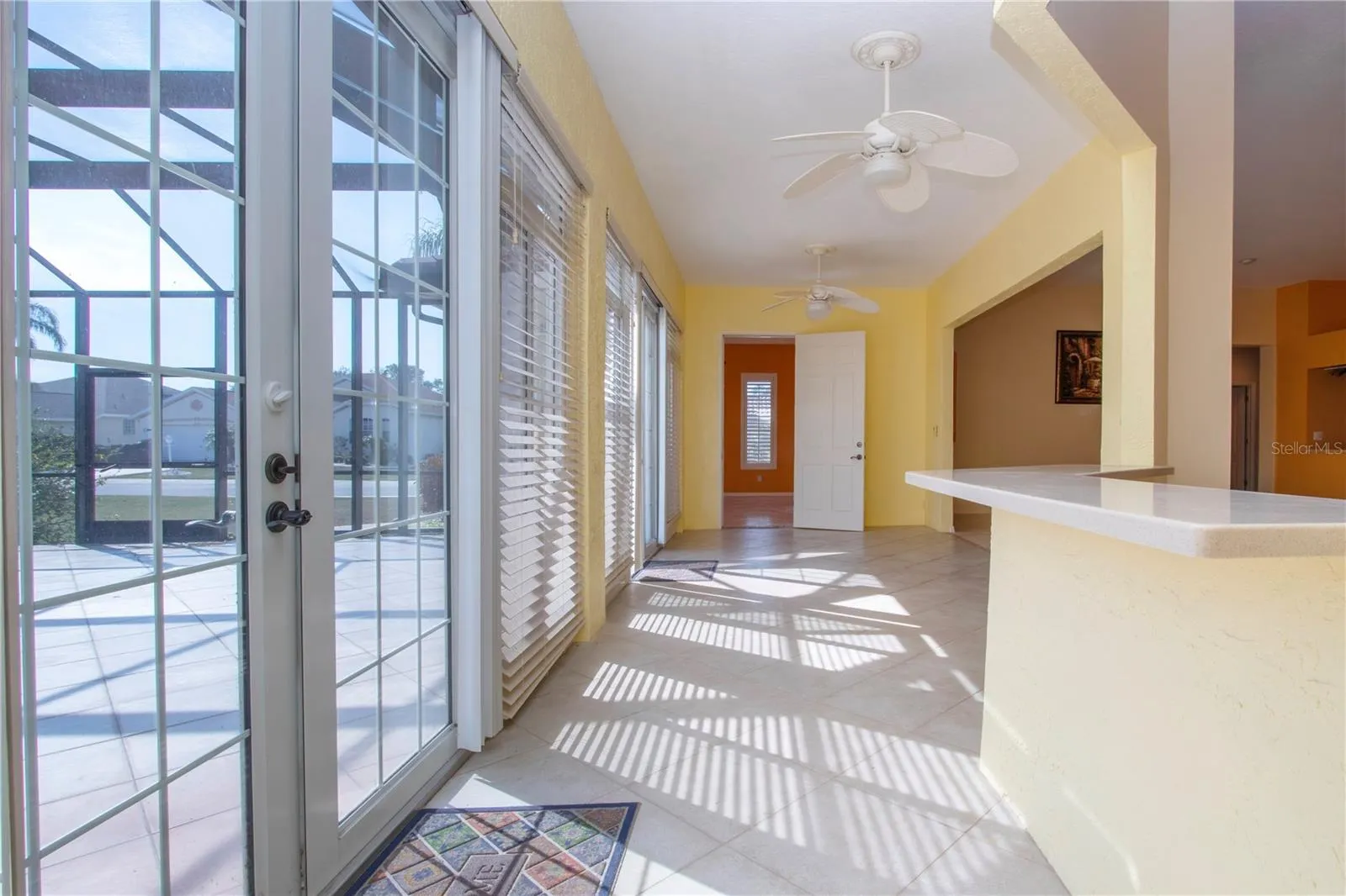 1115 SIGNATURE DR