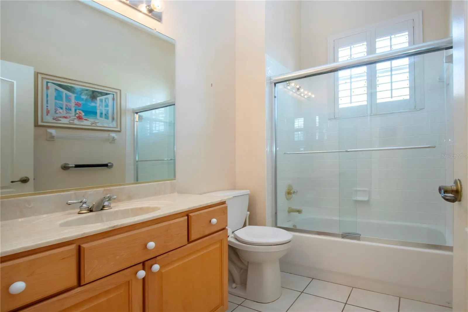 1115 SIGNATURE DR