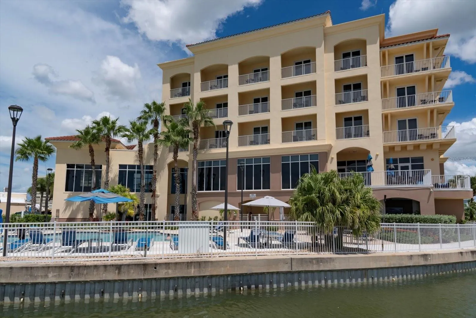 601 AMERICAN LEGION DR #18, #18