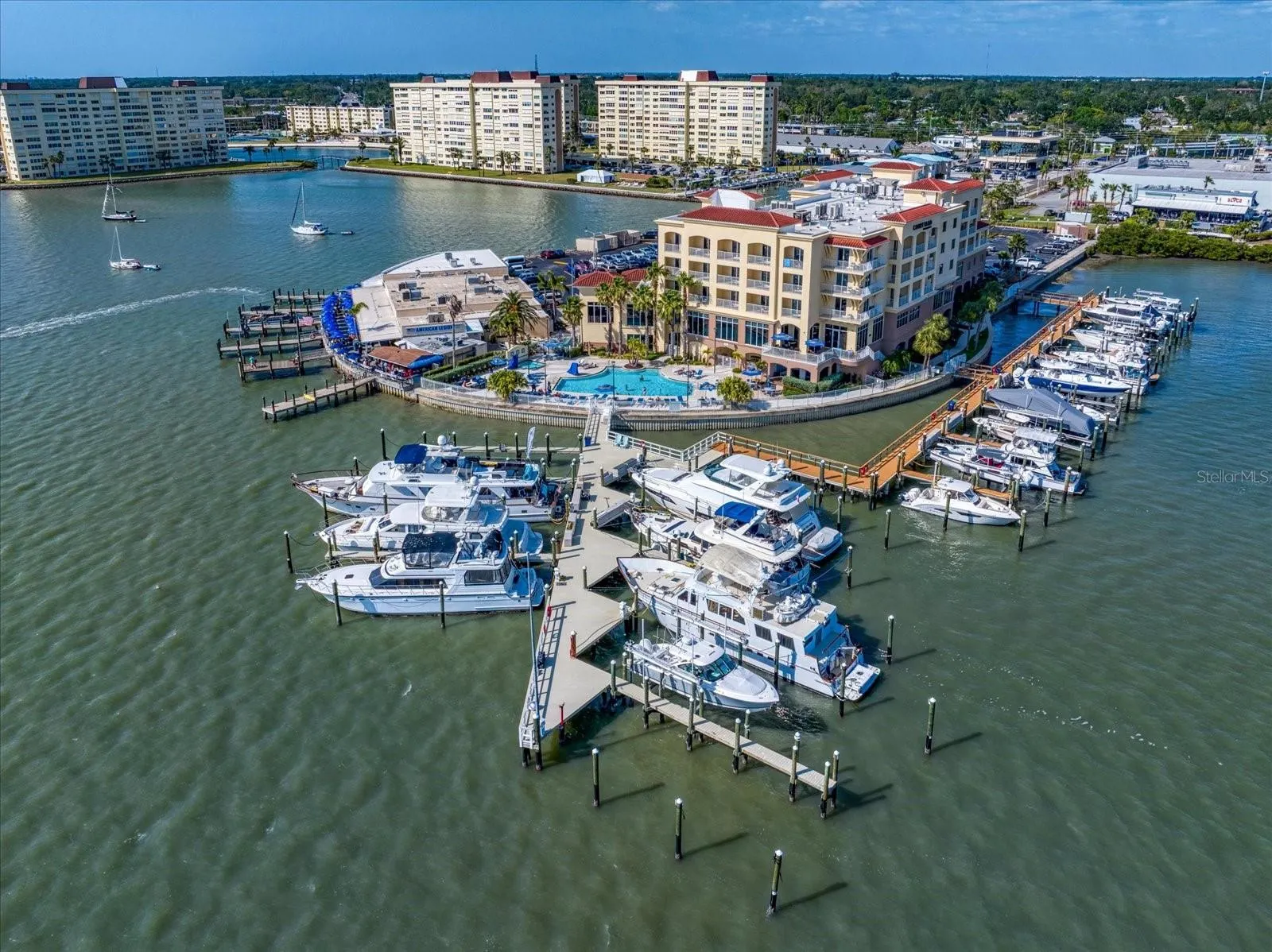 601 AMERICAN LEGION DR #18, #18