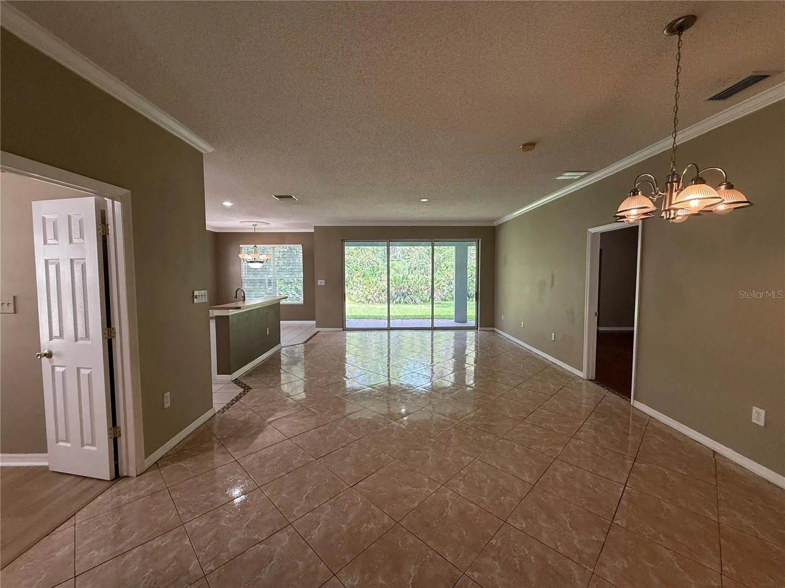 19111 CYPRESS REACH LN