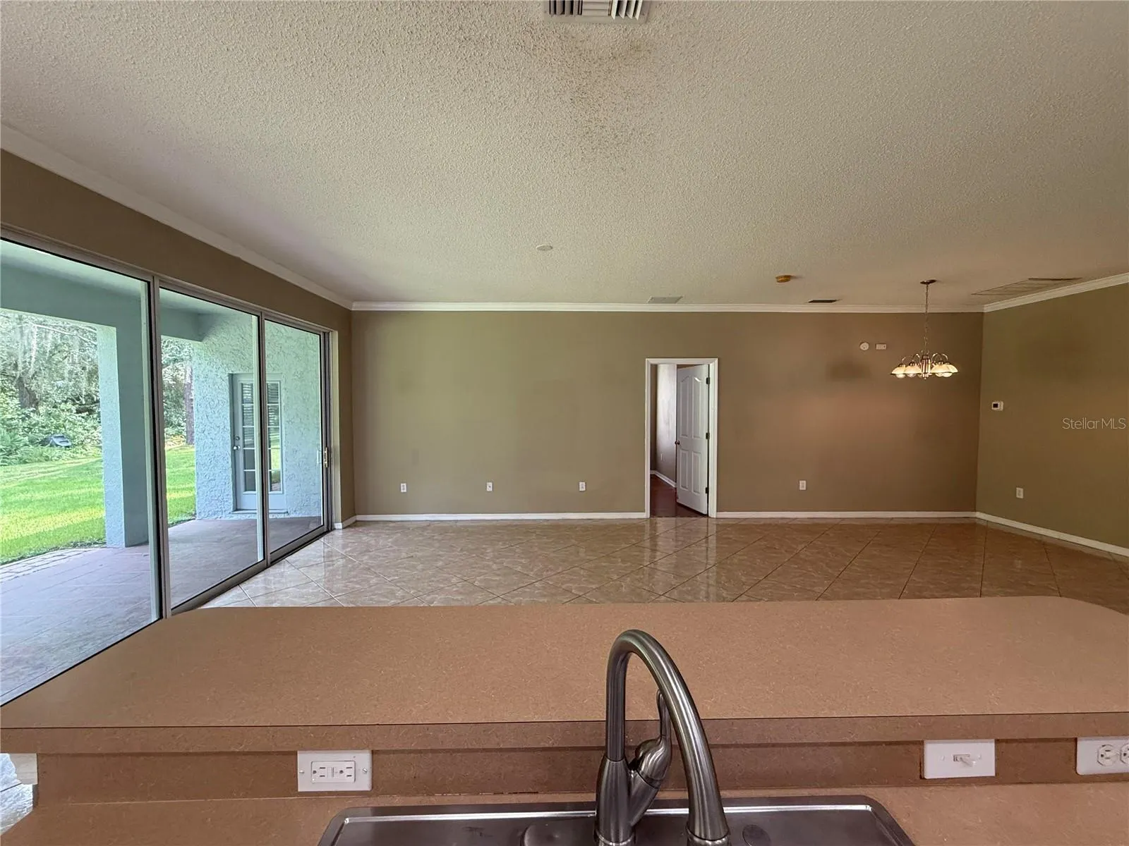 19111 CYPRESS REACH LN
