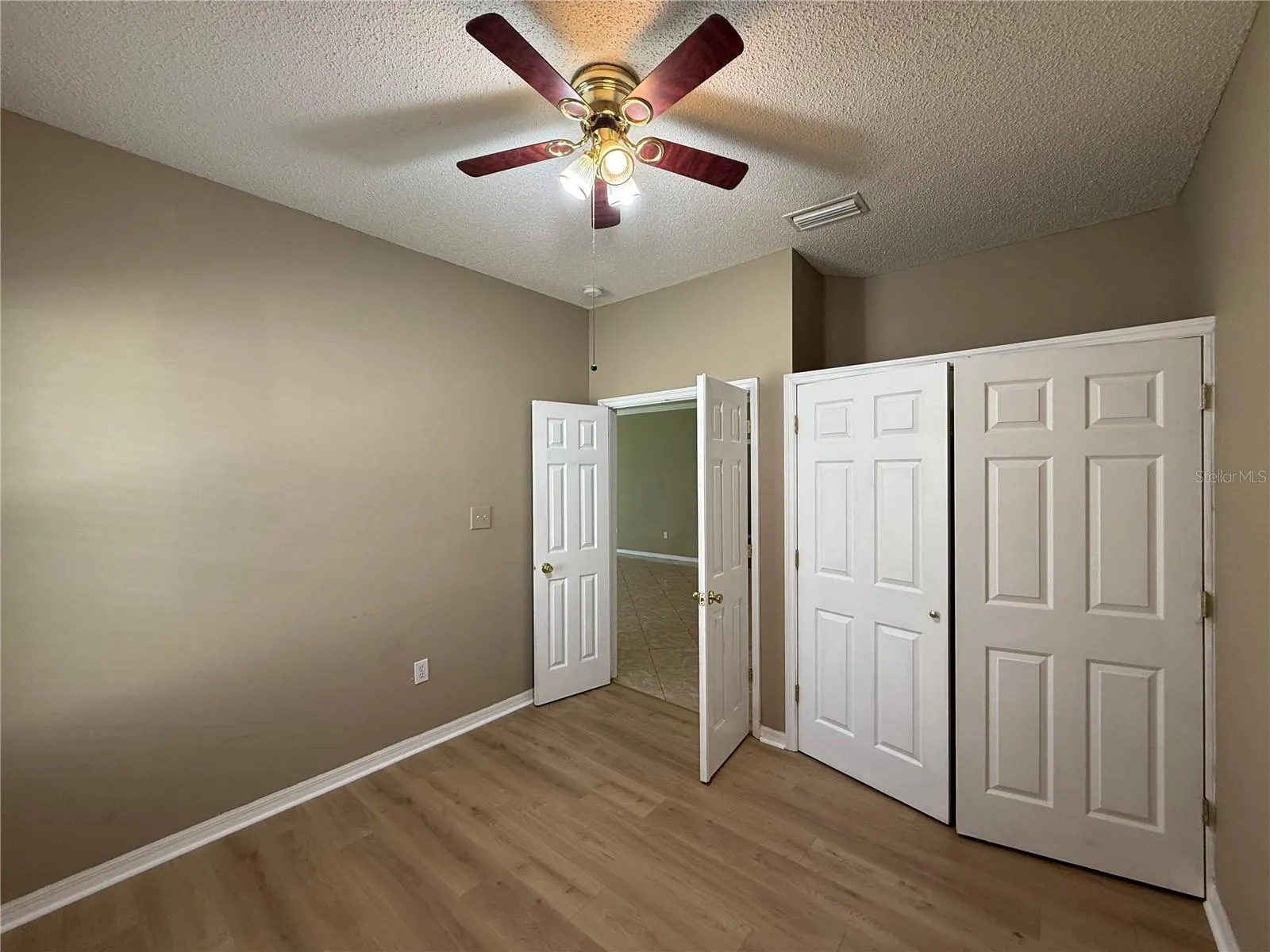 19111 CYPRESS REACH LN