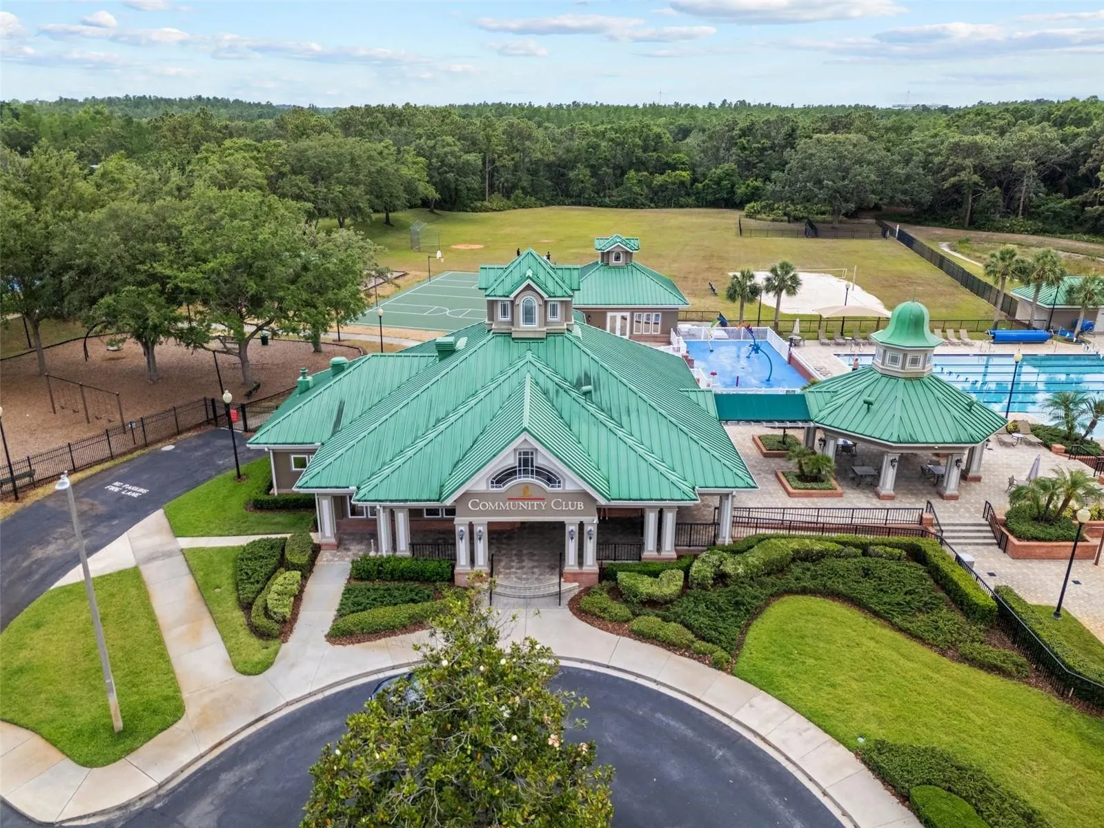 19111 CYPRESS REACH LN