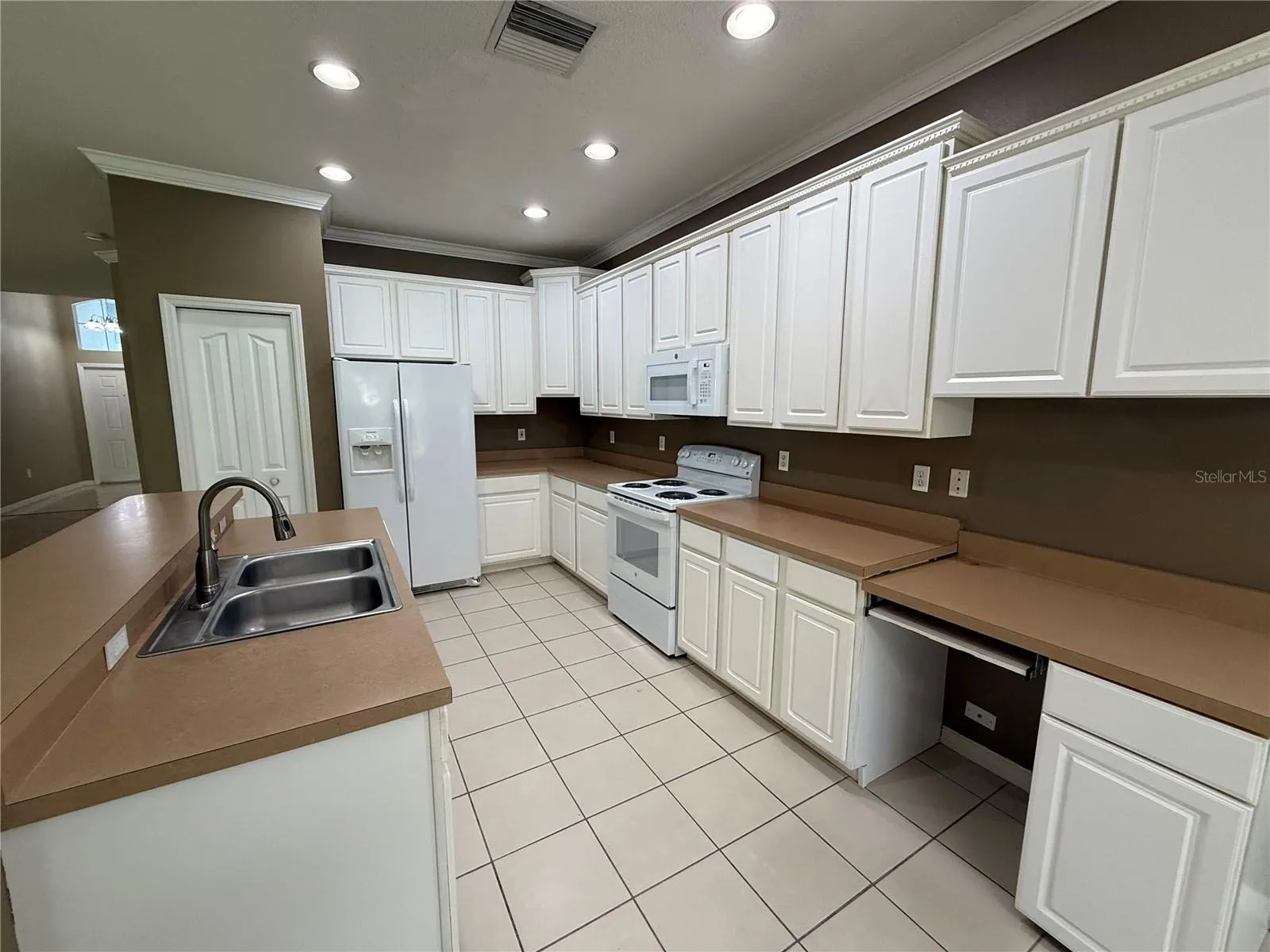 19111 CYPRESS REACH LN