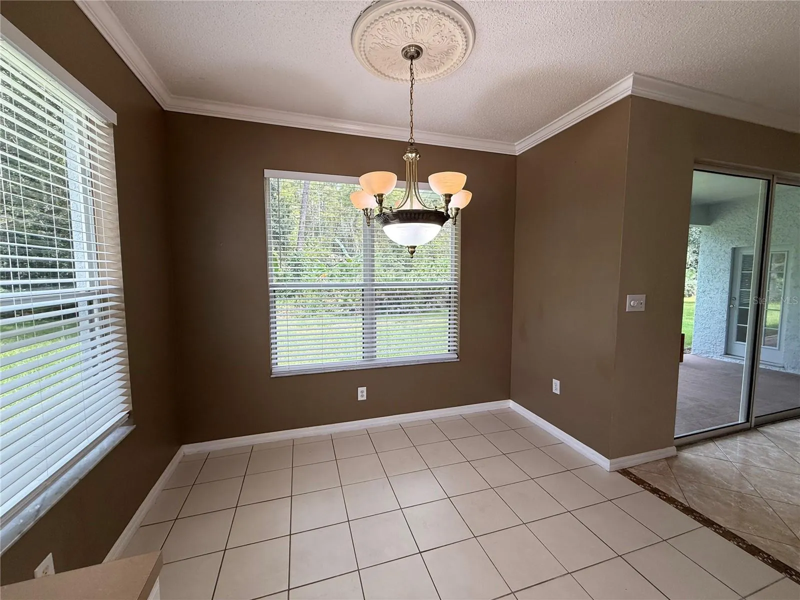 19111 CYPRESS REACH LN
