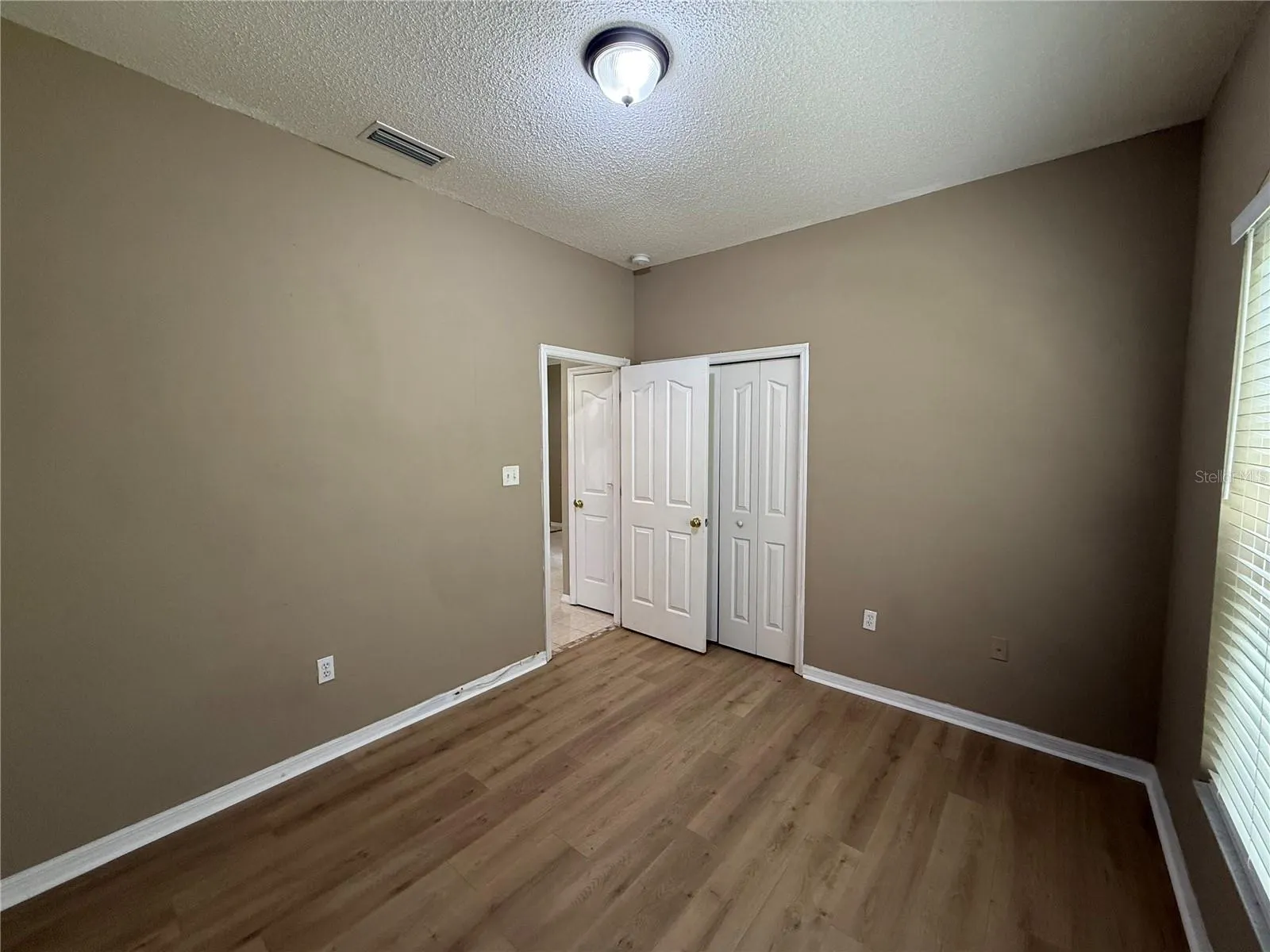 19111 CYPRESS REACH LN