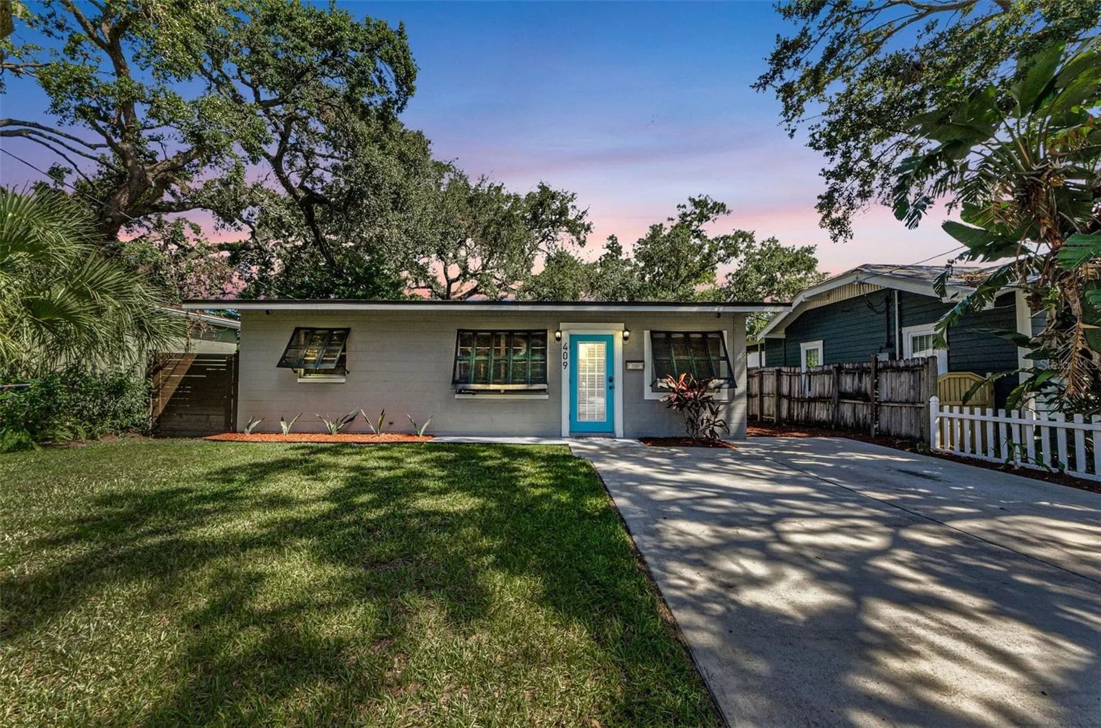 409 W HANNA AVE