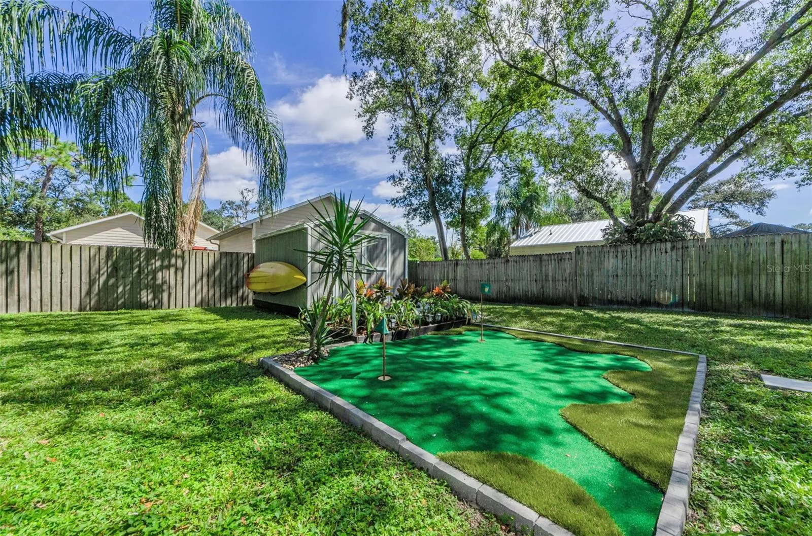 409 W HANNA AVE