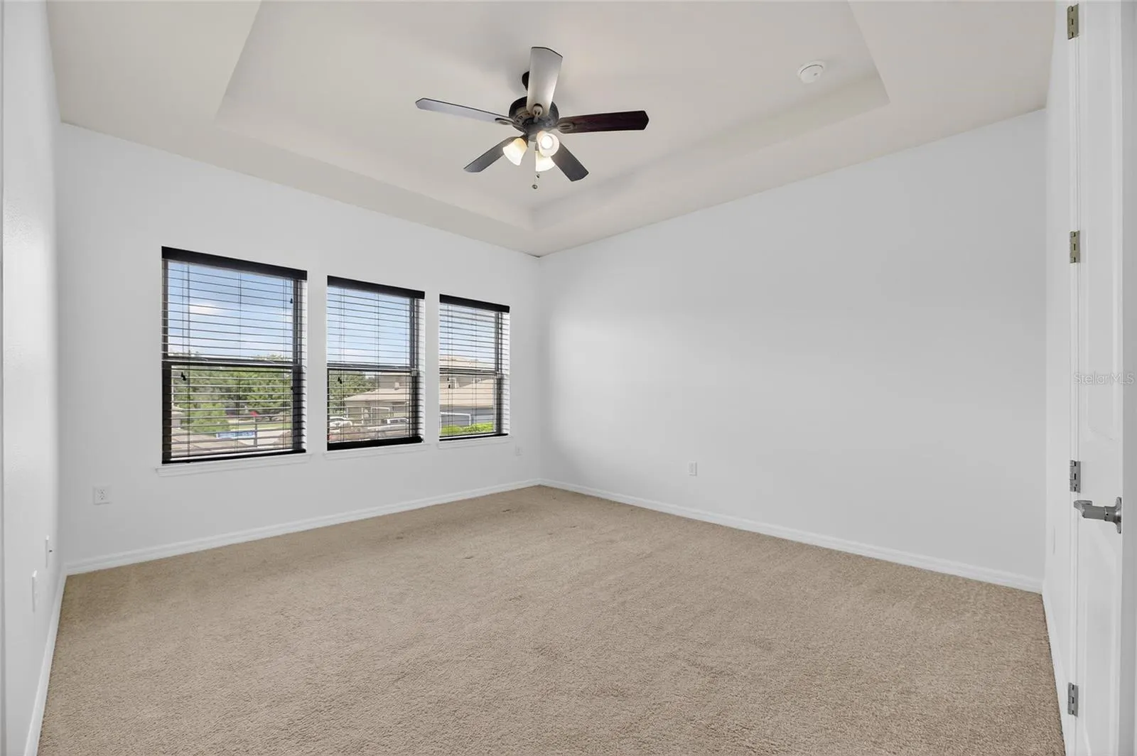 5811 CALDERA RIDGE DR