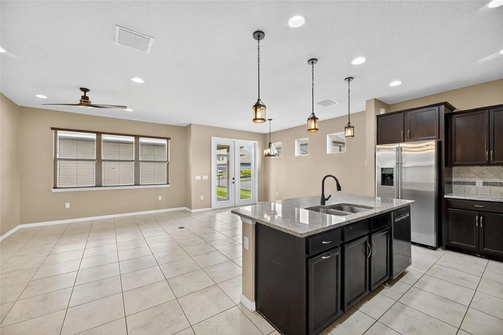5811 CALDERA RIDGE DR