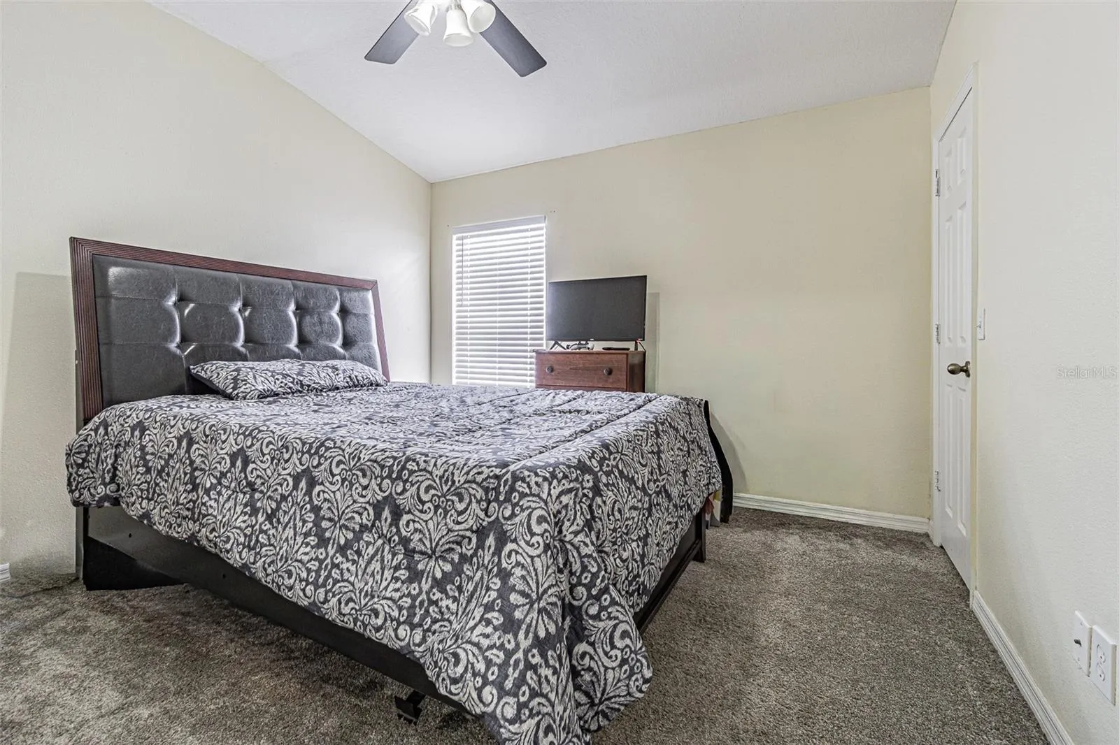 12254 FOXMOOR PEAK DR