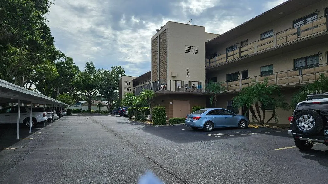 5975 TERRACE PARK DR N #105, #105