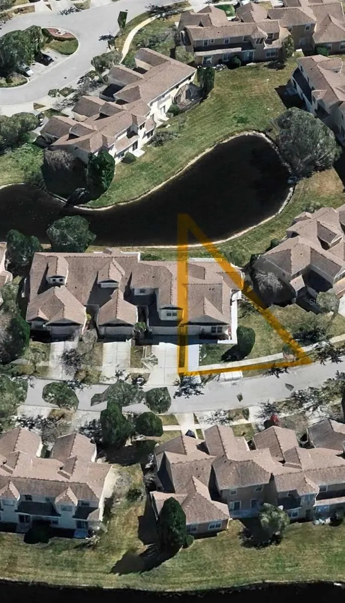 8916 IRON OAK AVE