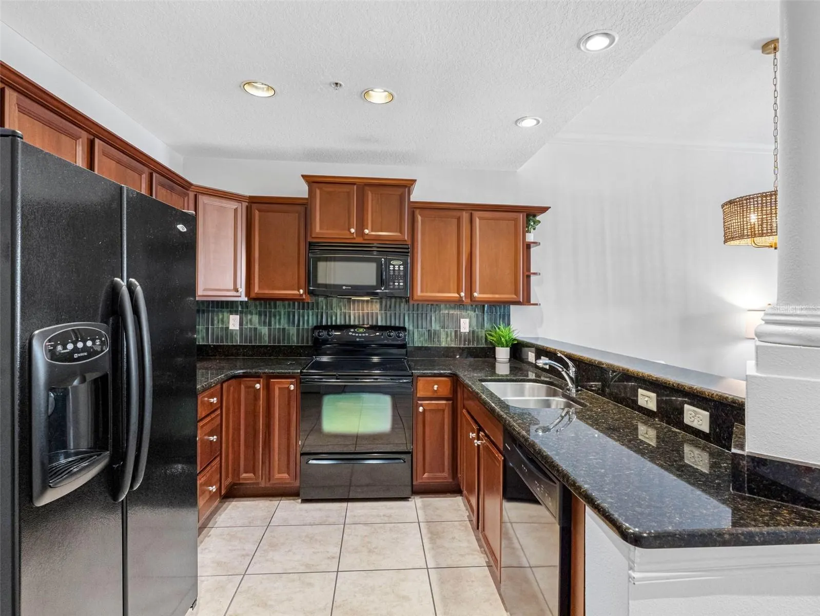 13941 CLUBHOUSE DR ##203, ##203