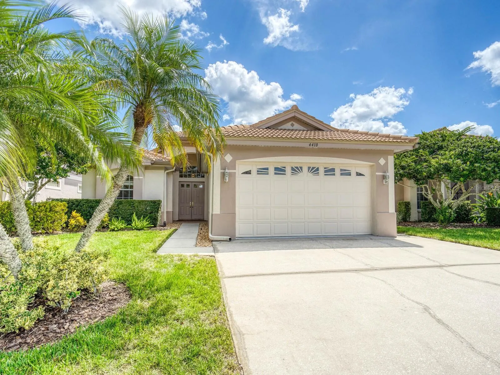 4410 LIVE OAK BLVD