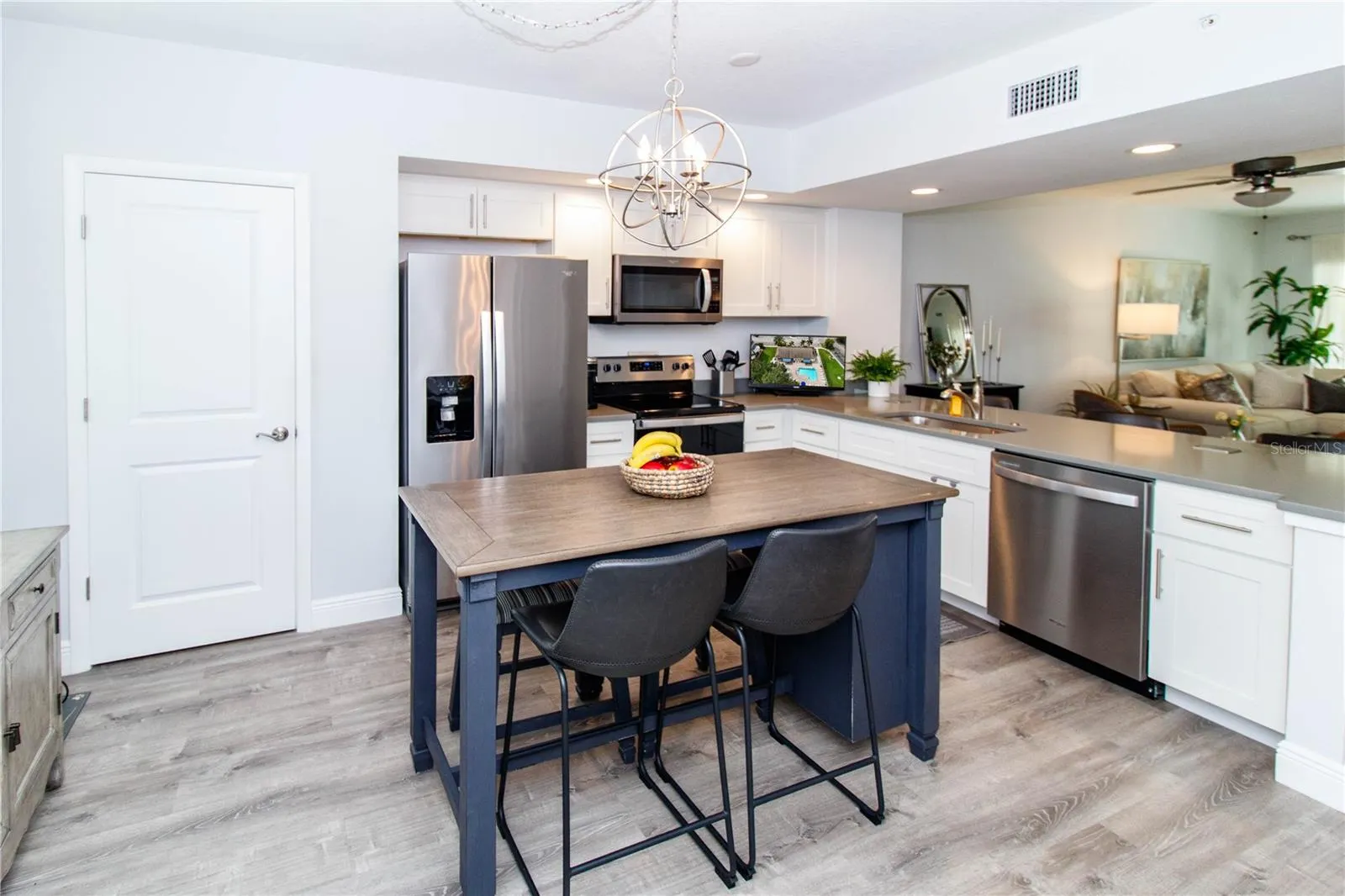 960 STARKEY RD #7105, #7105