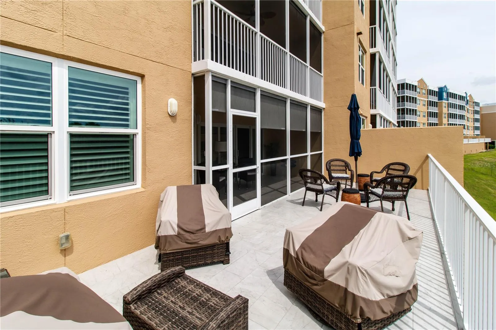 960 STARKEY RD #7105, #7105