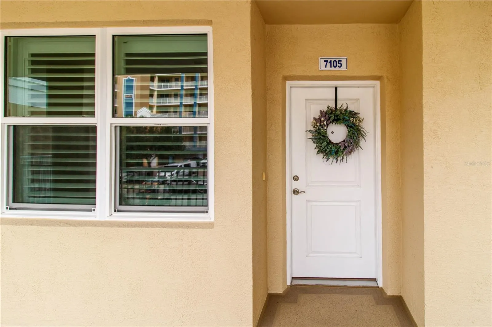 960 STARKEY RD #7105, #7105