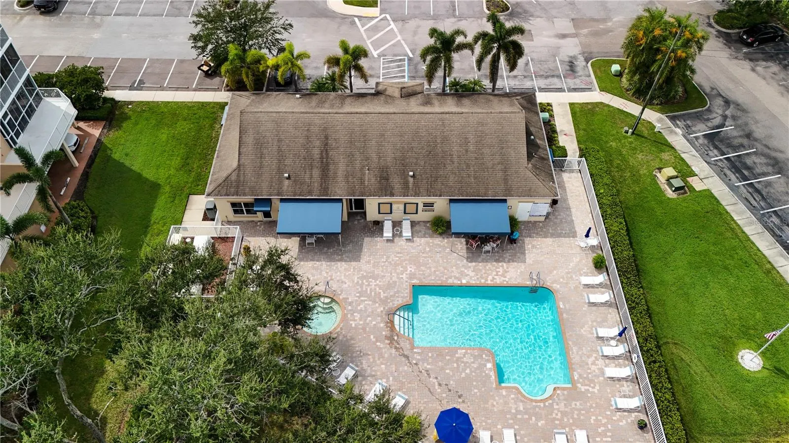960 STARKEY RD #7105, #7105