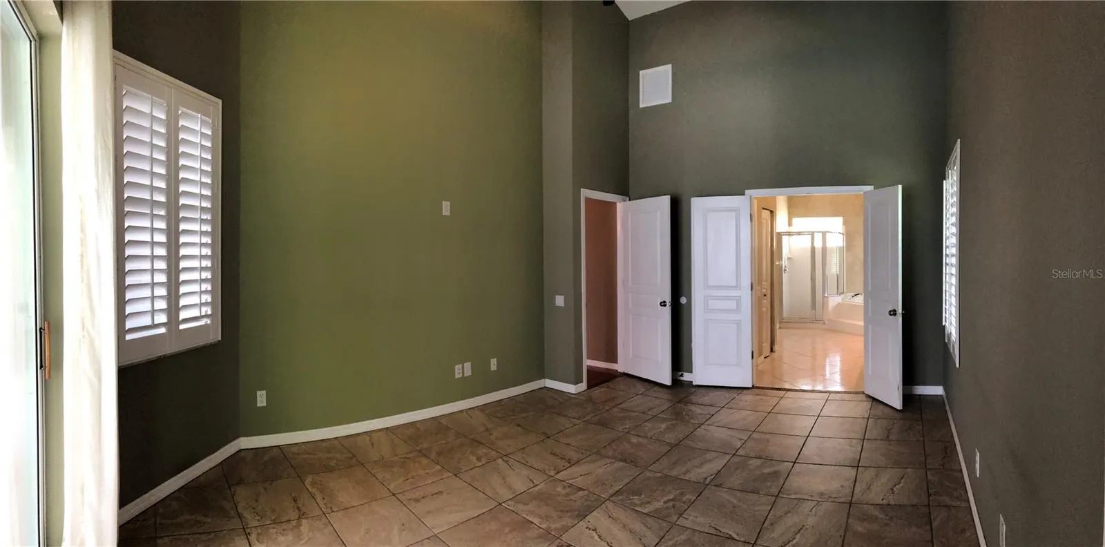 4904 EBENSBURG DR