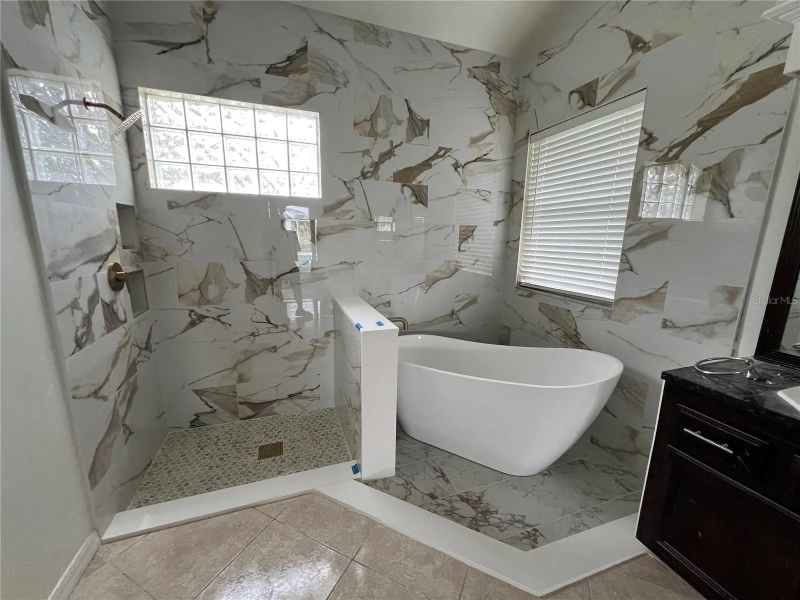 4904 EBENSBURG DR