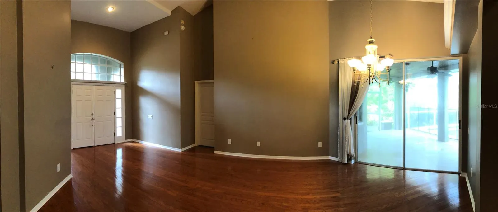 4904 EBENSBURG DR