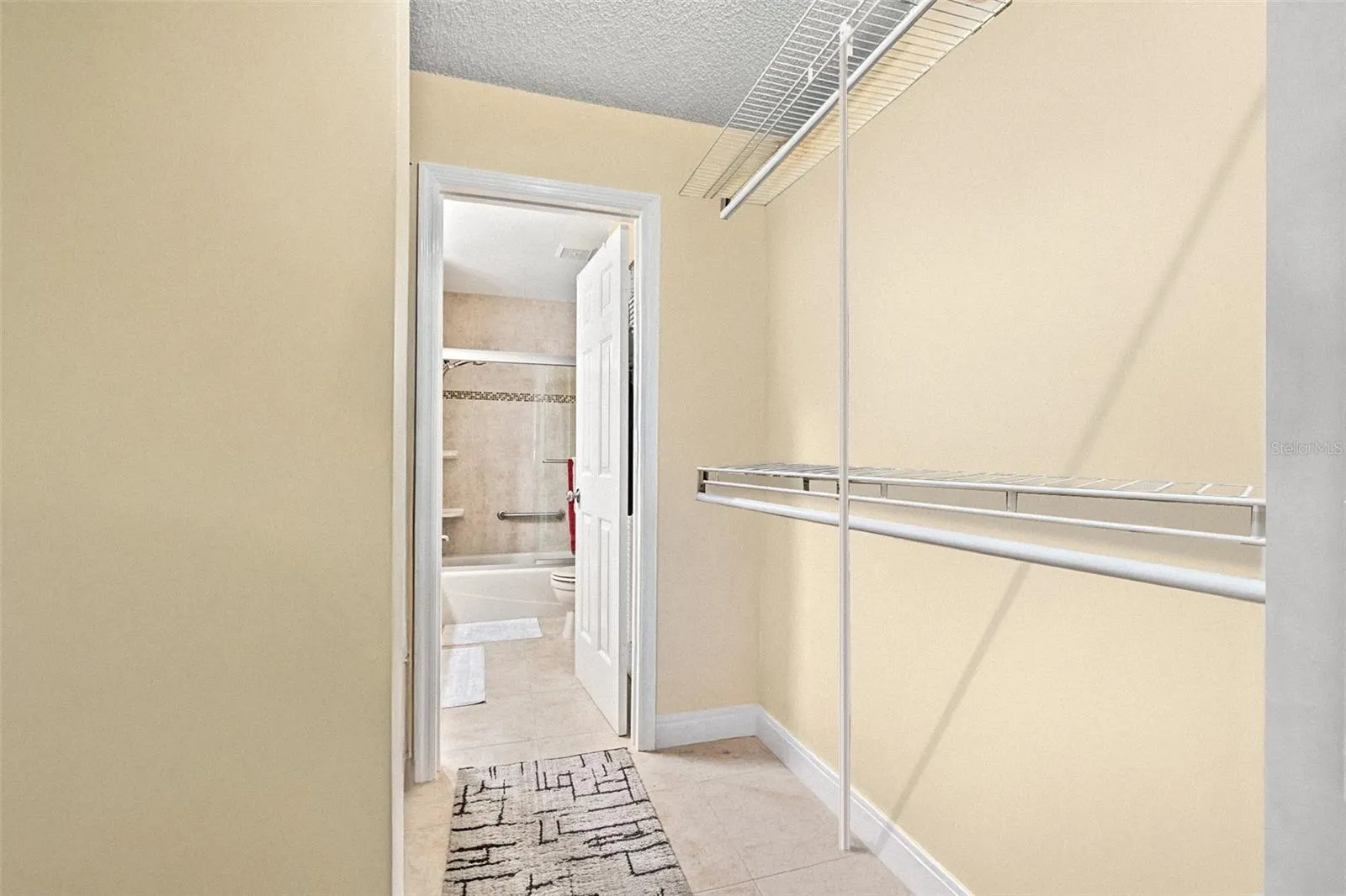 7310 SUNSHINE SKYWAY LN S #219, #219