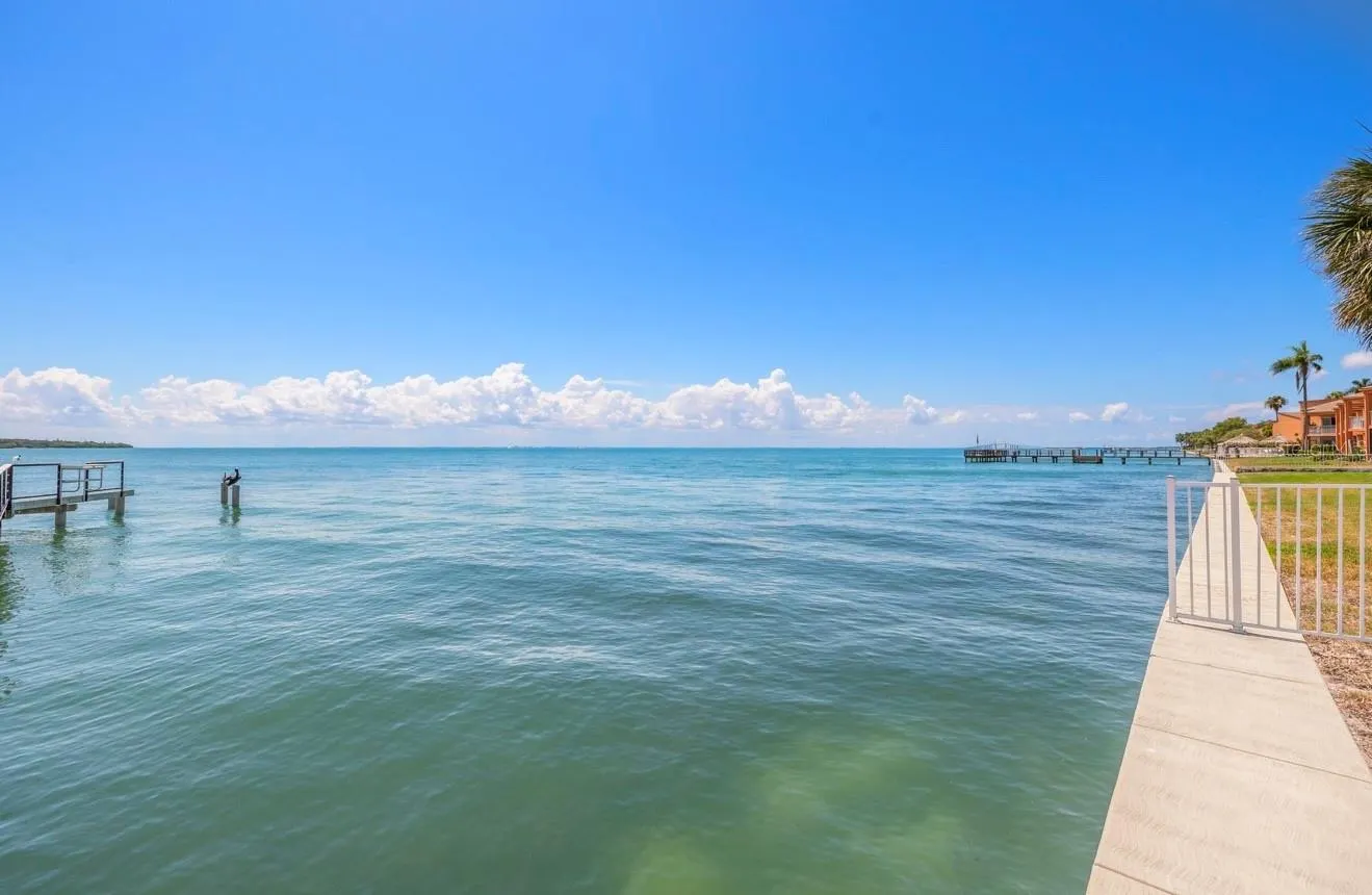 7310 SUNSHINE SKYWAY LN S #219, #219