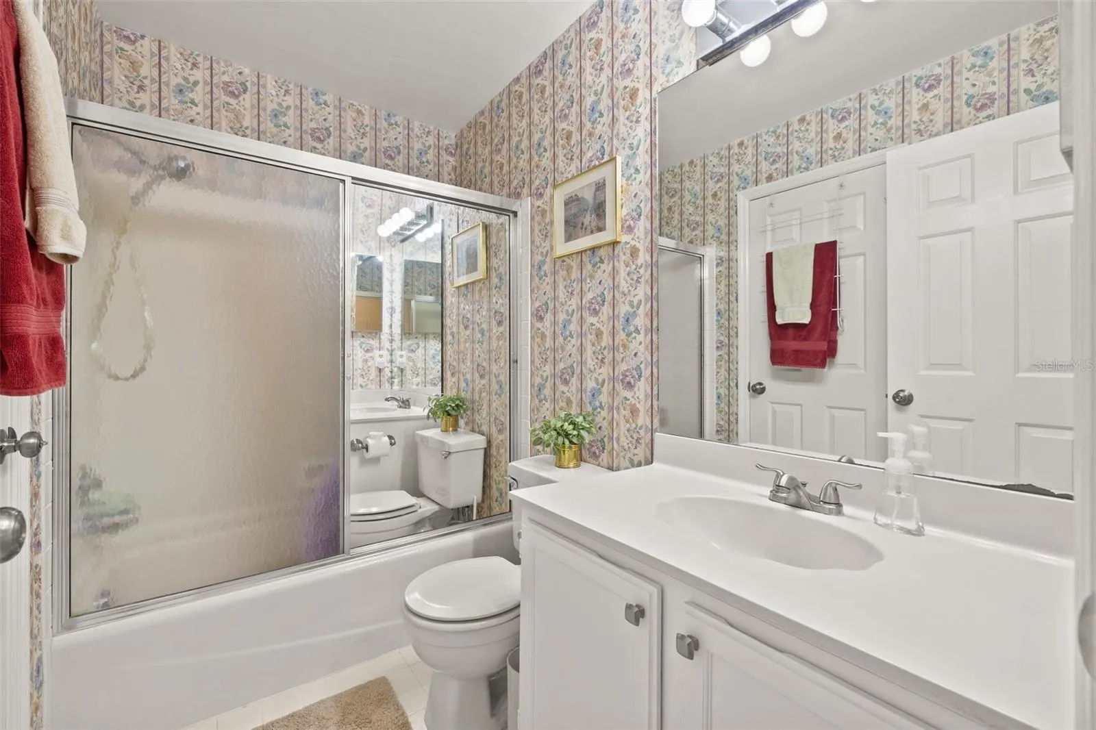 7310 SUNSHINE SKYWAY LN S #219, #219