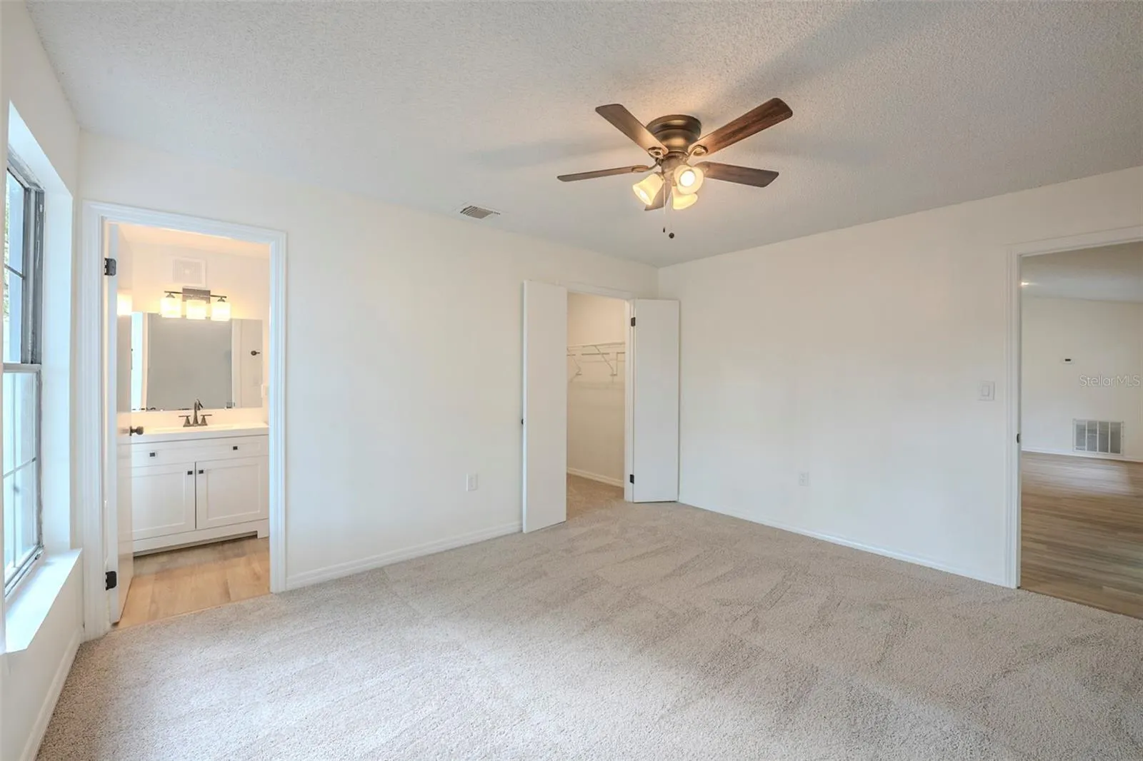 4800 REGINALD RD
