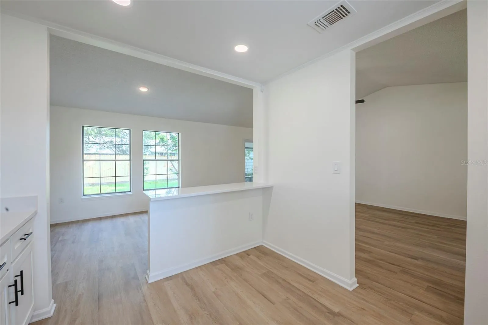 4800 REGINALD RD