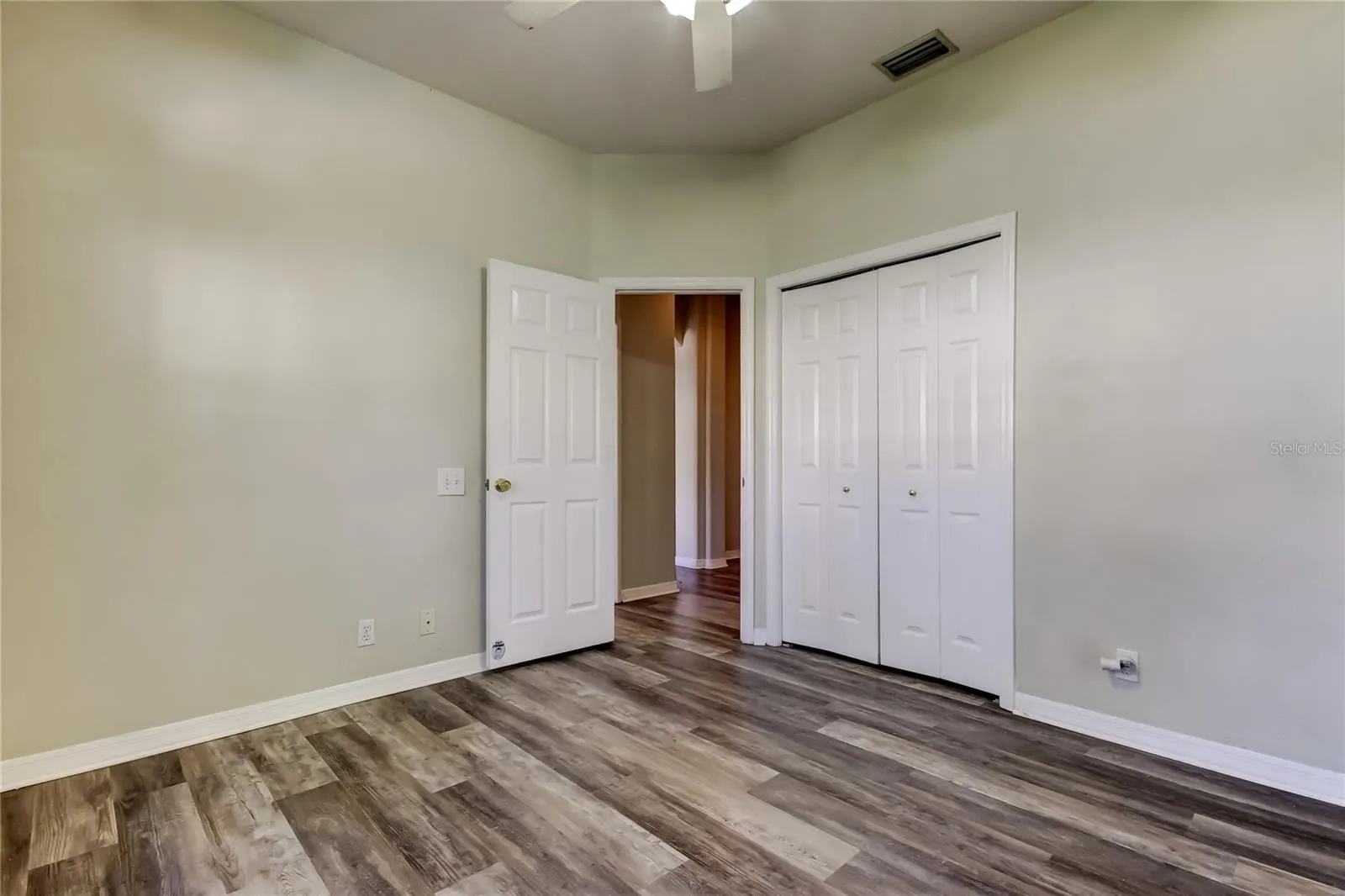 4157 GRANDCHAMP CIR