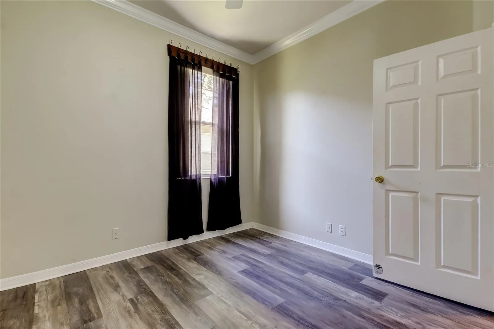 4157 GRANDCHAMP CIR