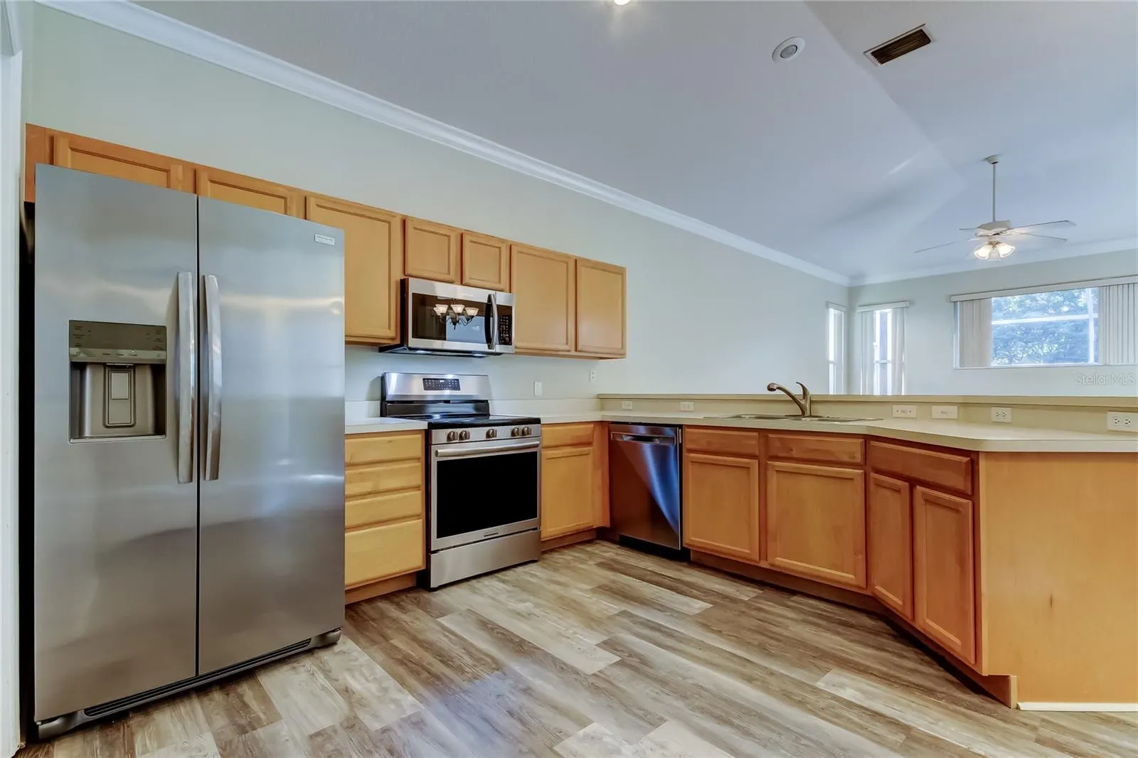 4157 GRANDCHAMP CIR