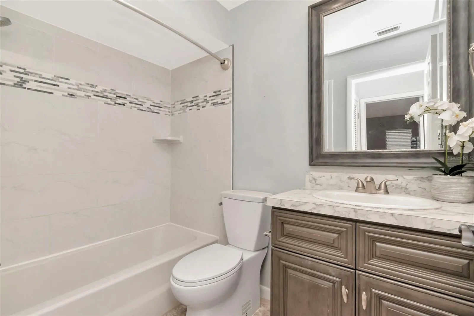 1200 TARPON WOODS BLVD #M8, #M8