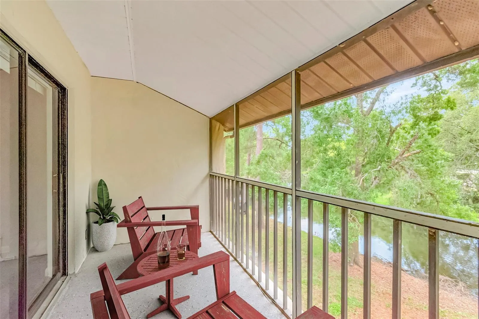 1200 TARPON WOODS BLVD #M8, #M8