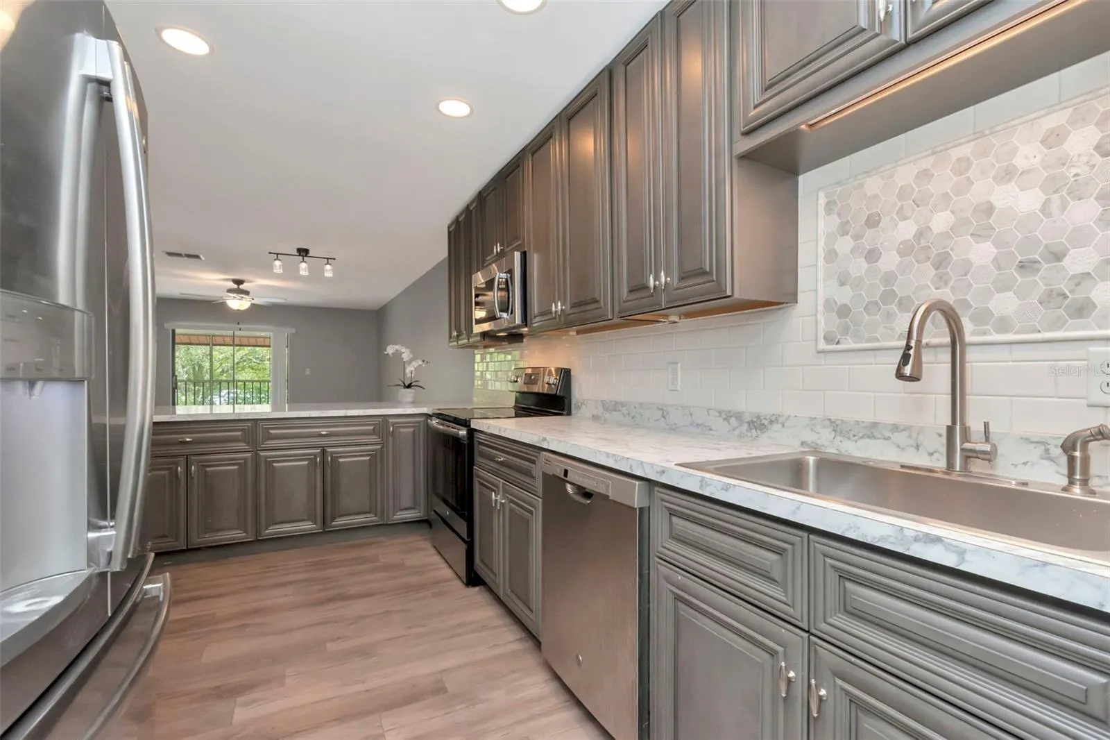 1200 TARPON WOODS BLVD #M8, #M8