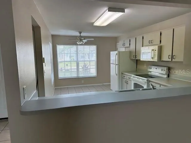 1901 ELLINGTON CT