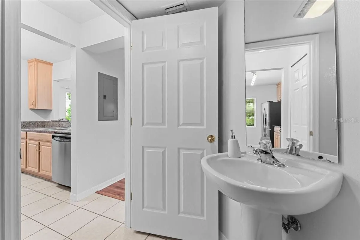 104 COQUINA BAY DR