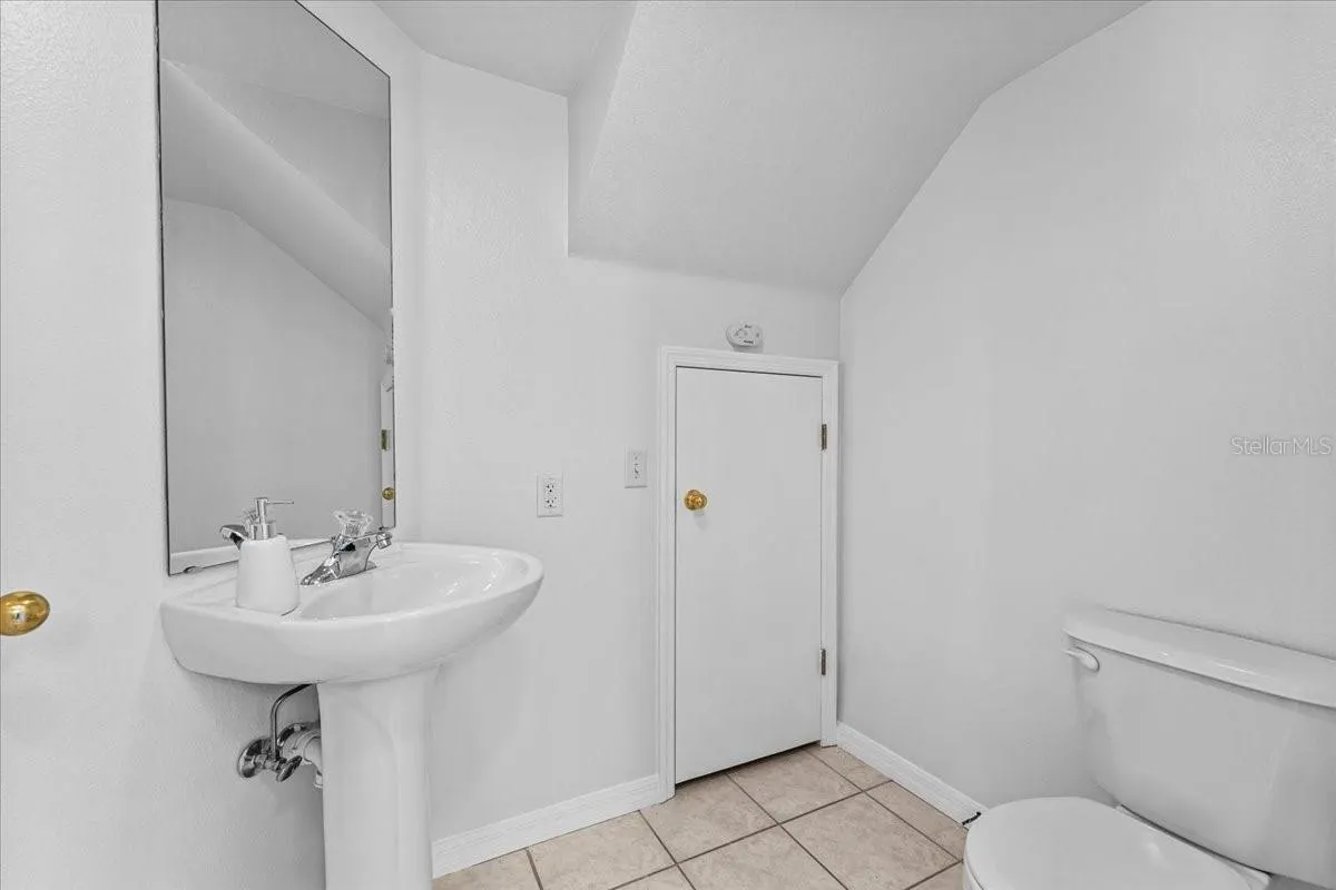 104 COQUINA BAY DR