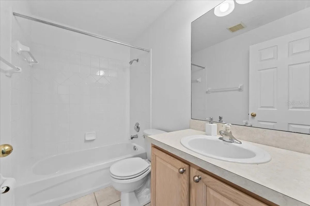 104 COQUINA BAY DR