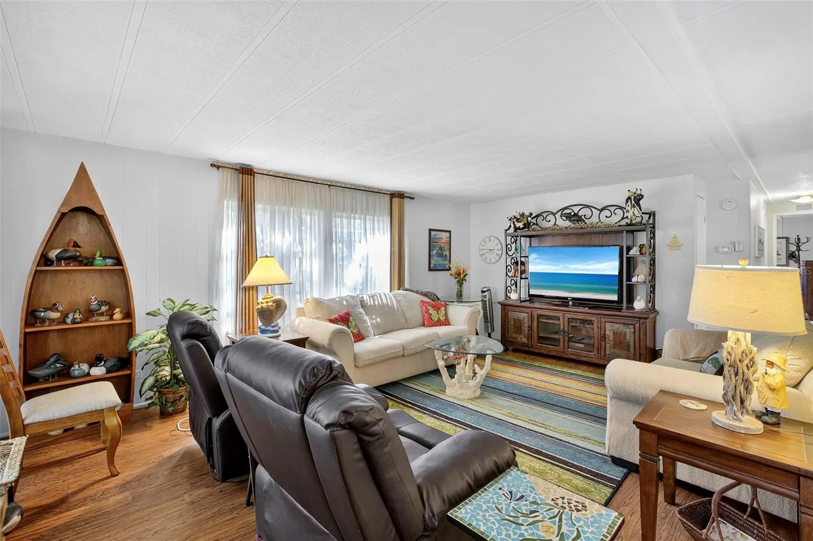 212 LA COSTA