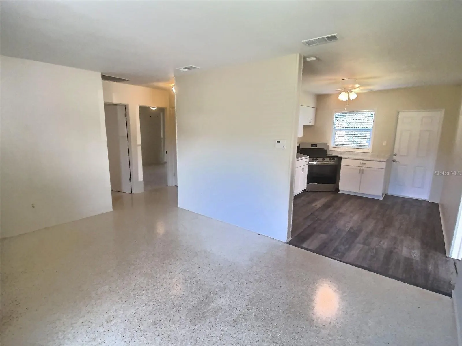 1334 SUNSET DR