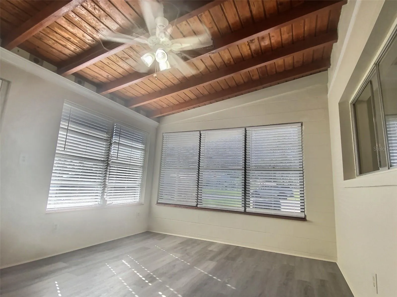 1334 SUNSET DR