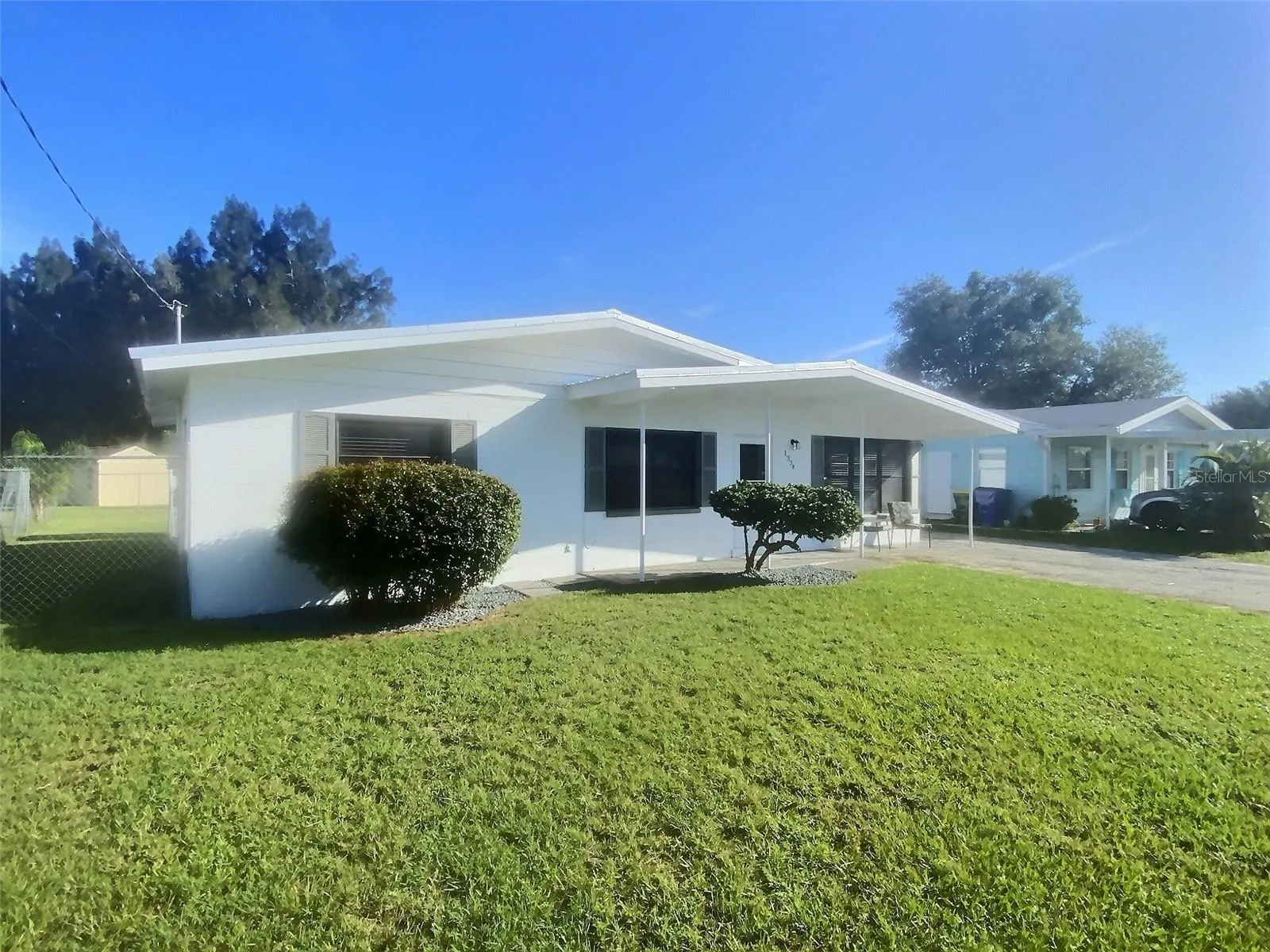 1334 SUNSET DR